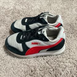 Puma Caven Low Top Slip On Sneakers Toddler Size 10.5