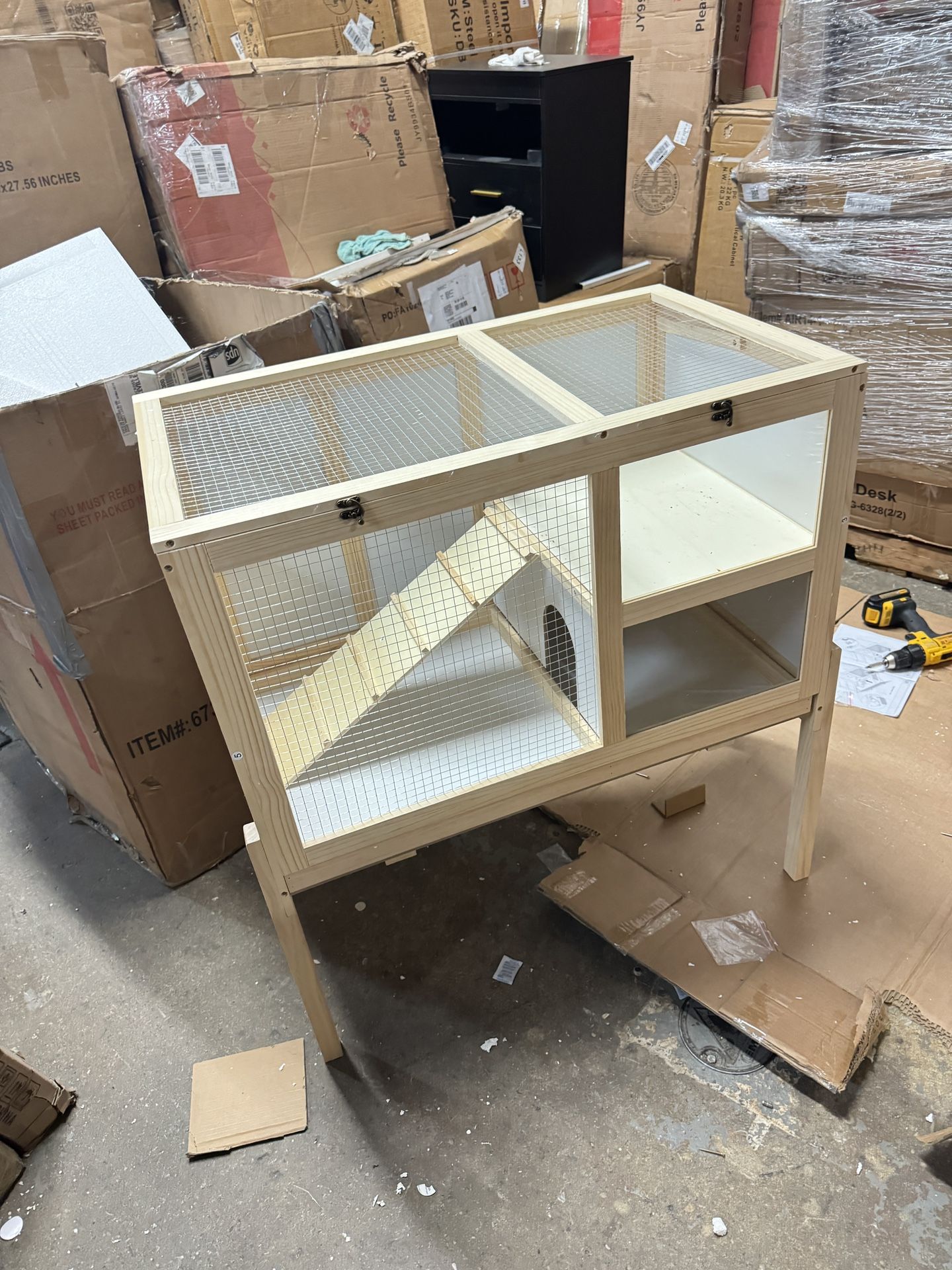 Large Guinea Pig Cage for 2, Small Animals Rabbit Cages, 2 Stories Indoor Wooden Guinea Pig House Habitat Playpen with Ramp, Hideout, Platform, Pull O