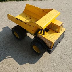 Vintage TONKA truck MAKE OFFER!
