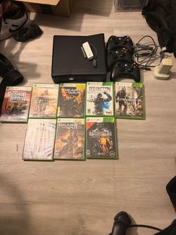 Xbox 360 + More (Read description)