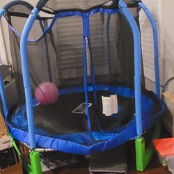 Trampoline 99% New 