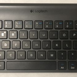 Logitech Computer And tablet Keyboard A Rated