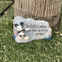 Disney Mickey garden sign