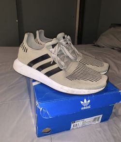 Adidas Swift Run (running shoes)