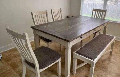 Bolanburg Two-tone Rectangular Dining Set Table, Bench, Chairs.      Financing Options Available 