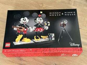 LEGO 43179 Mickey Mouse And Minnie Mouse