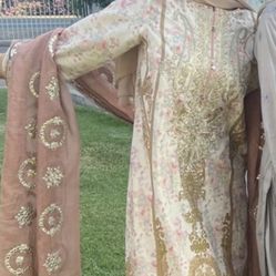 Luxury Peach Embroidered 3PC J. Pakistani Suit | Floral Gold Design | Formal Wear Eid /Shadi 