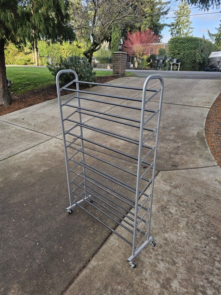 shoe rack (used)