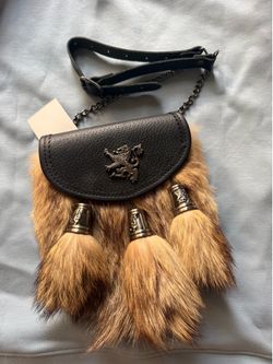 Authentic Scottish Leather Sporran – Real Fur & Chain Strap
