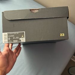 Air Jordan 11 CMFT Low 