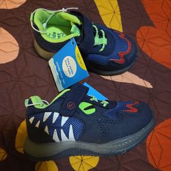 New Stride rite Tennis