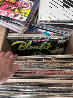 Lot of LPs, 7” and 45s
