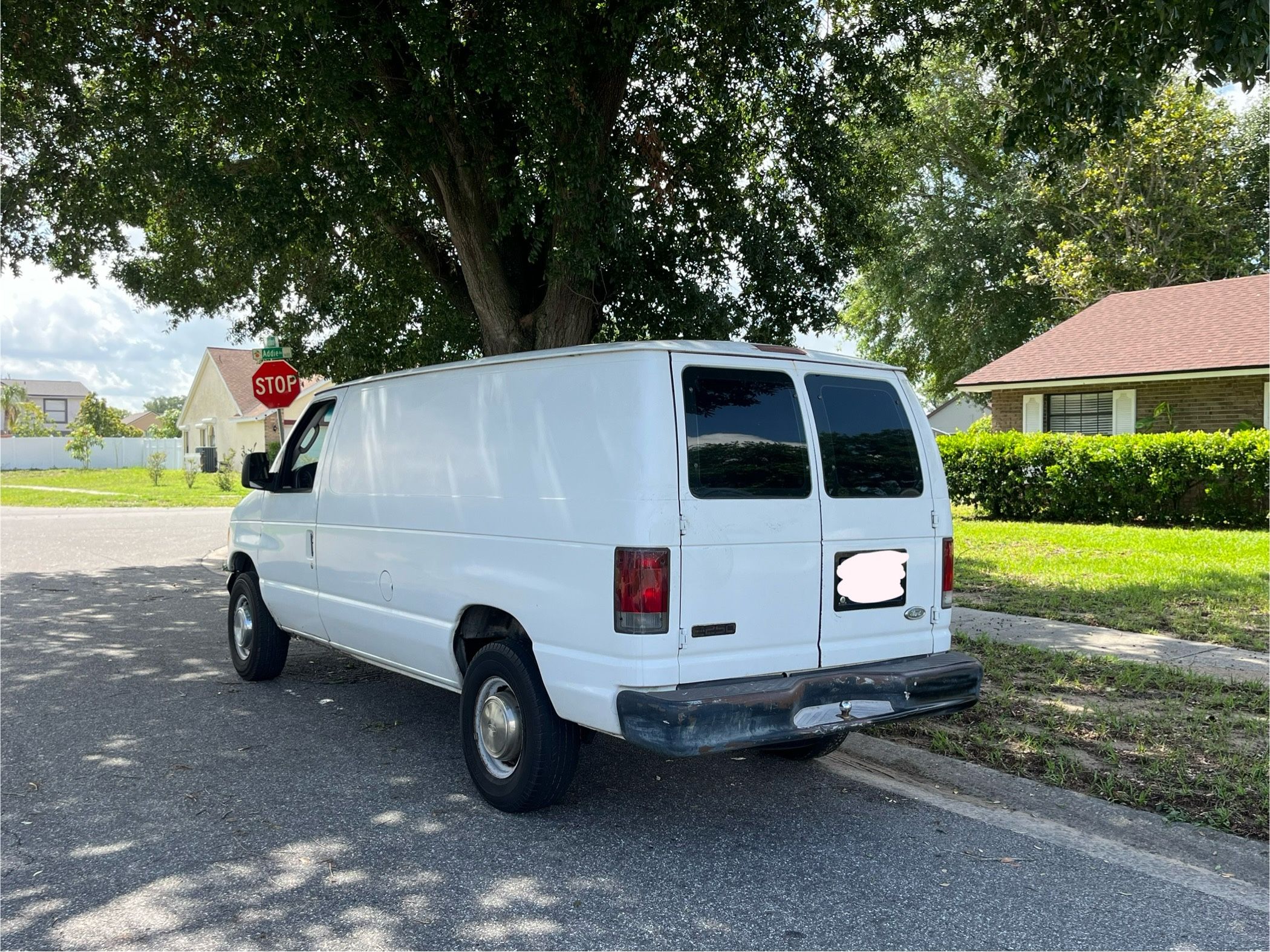 2003 Ford E-250