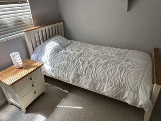 Twin Bed Set