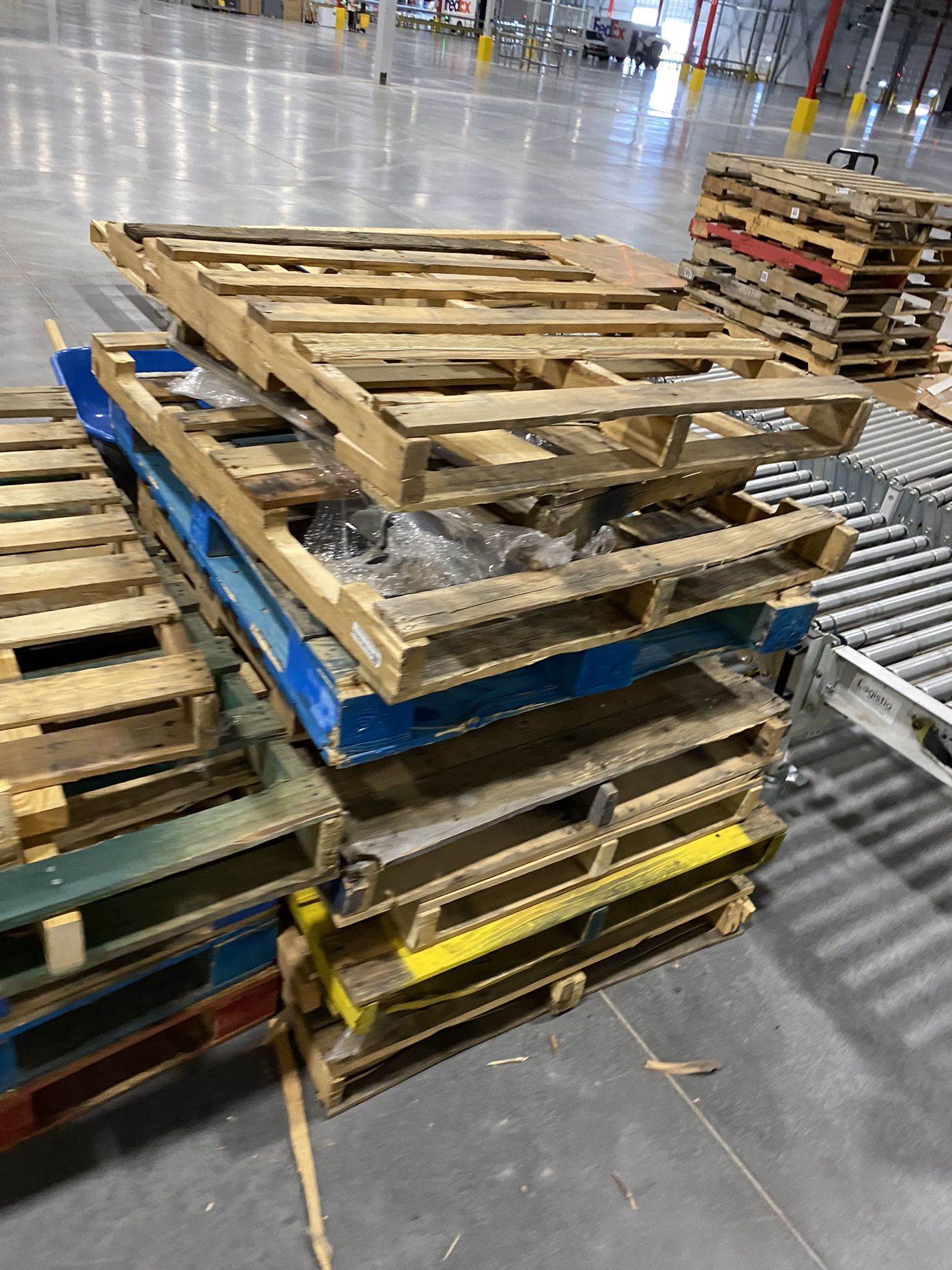 Free Pallets And Wood