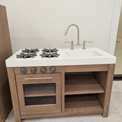 Pottery Barn Kids Sink And Stove Playset