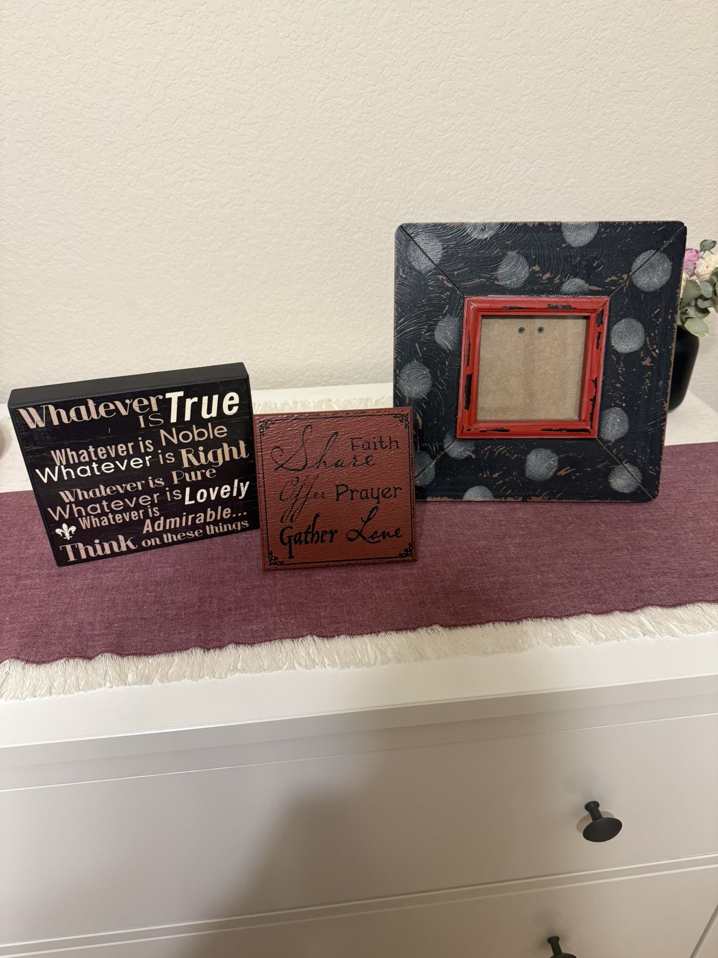 Home Or Office Decor