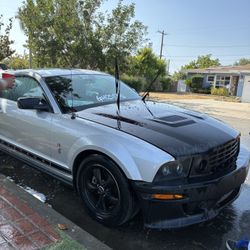 2006 Ford Mustang