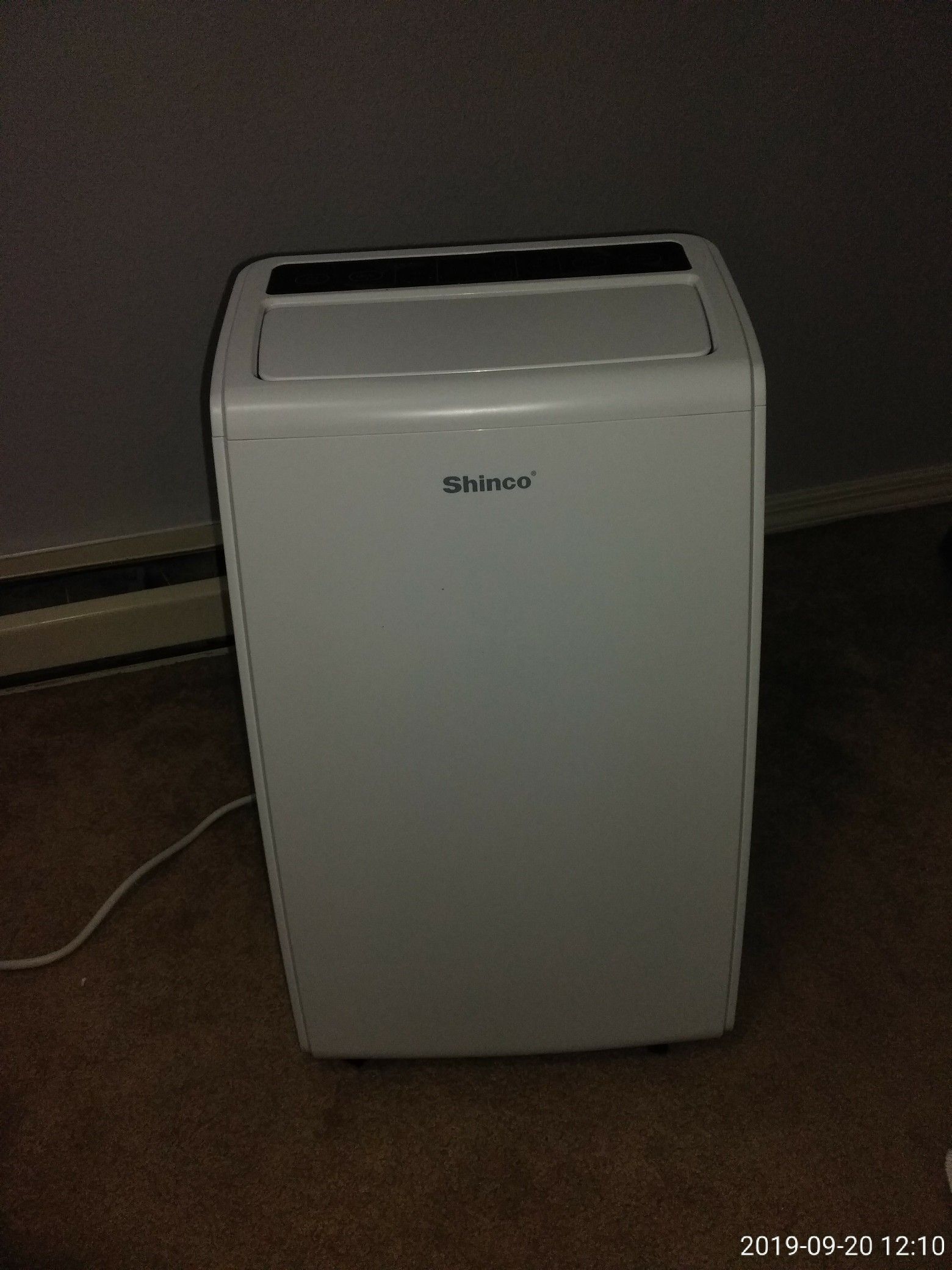 10,000 btu air conditioner/ dehumidifier