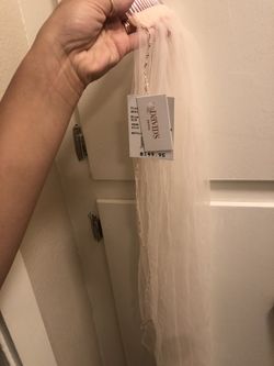 David’s Bridal Veil