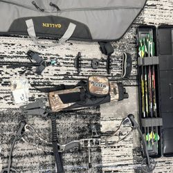 Quest Compund Bow With Accessories 