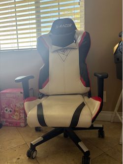 S-RACER Gaming Chair – Good Condition