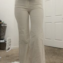 Levi’s ribcage jeans