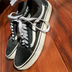 Vans 8.5