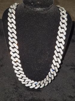 💎 Hip Hop Iced Miami Chain - Silver