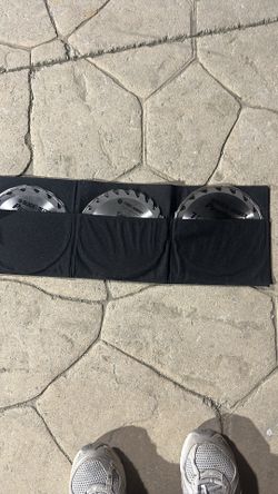 Saw blades for cutting