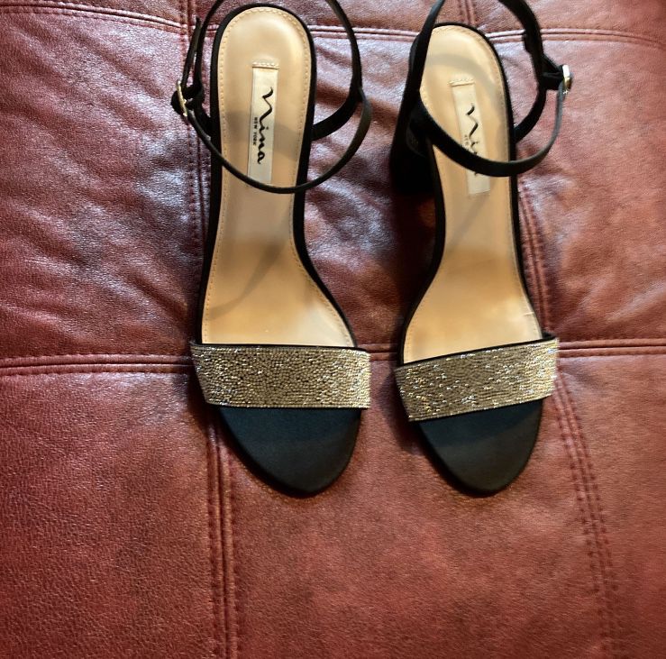 New! Nina Block Heel Evening Sandals. Black Satin Size 9.5