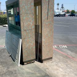 2 Free Cabinets With Mirrors 