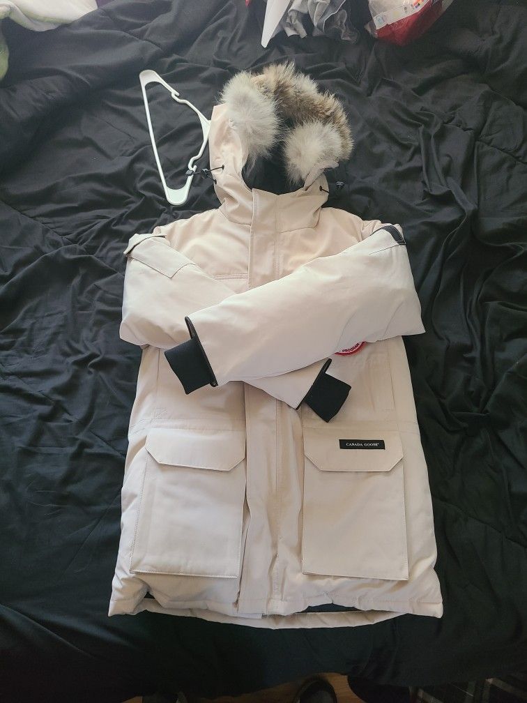 Men's XS  Beige Canada Goose Expedition Parka