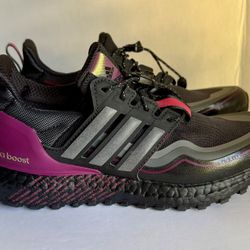 NEW Adidas Ultra Boost Size 5y
