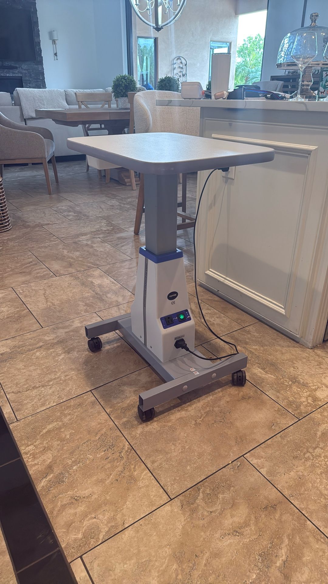 VEVOR MOTORIZED INSTRUMENT MEDICAL TABLE