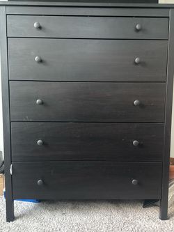 5-Drawer Wood Dresser