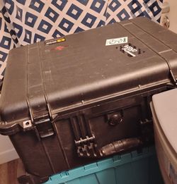 Pelican 1610 Protector Case