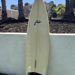 Rusty Surfboard 