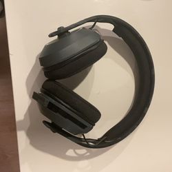 Urban Rig Pro 600 Wireless Gaming Headset