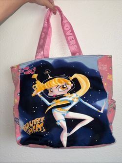 Y2K Gwen Stefani collectible