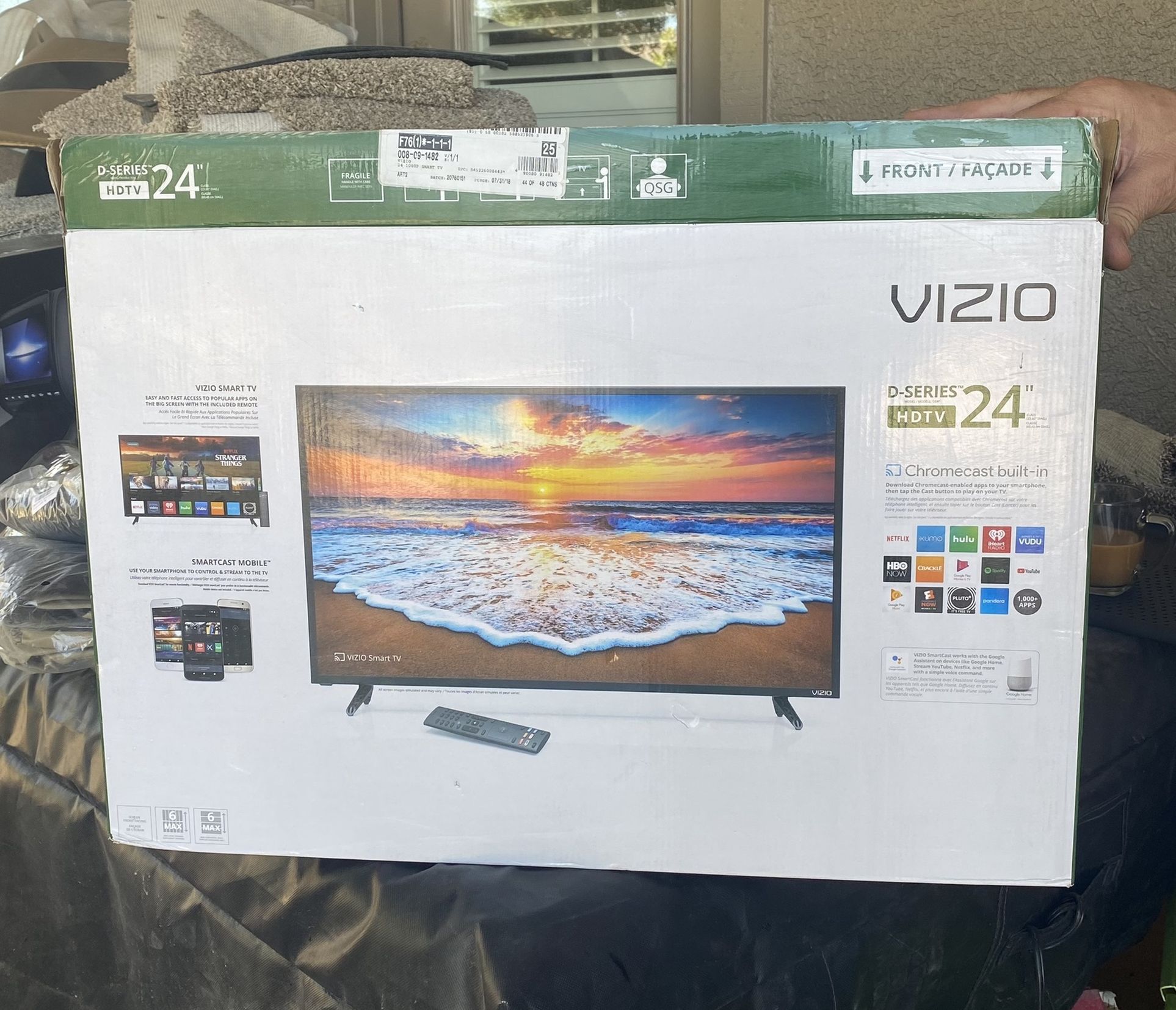 B New  Vizio smart TV 24 In -  built In Chromecast, Gets Netflix HBO Etc …