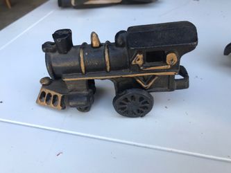 Vintage cast iron train set