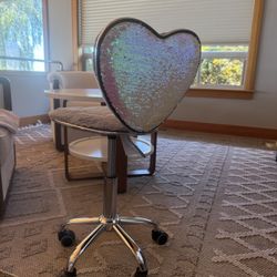 Flippy Heart Office Chair