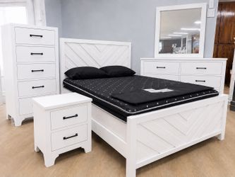 Complete Set Bedroom Just $898🔥 White or Black Available