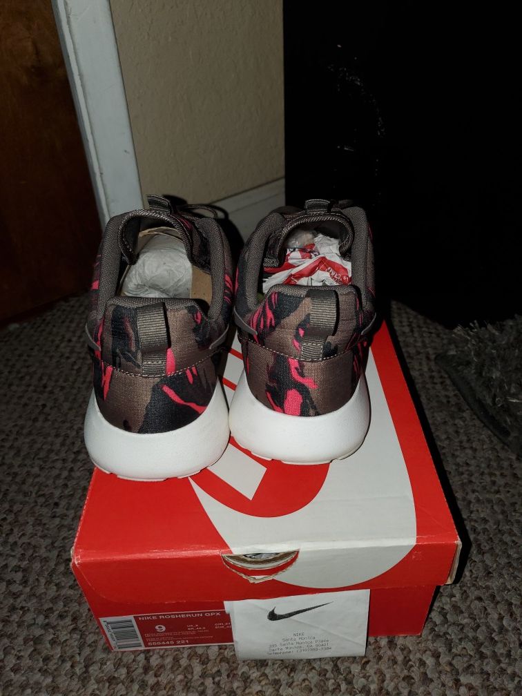 Nike Roshe Run GPX Tiger Camo