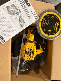 DeWalt DCS566 20V Brushless Circular Saw