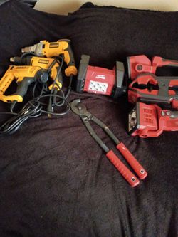 DeWalt & Milwaukee Power Tool Lot