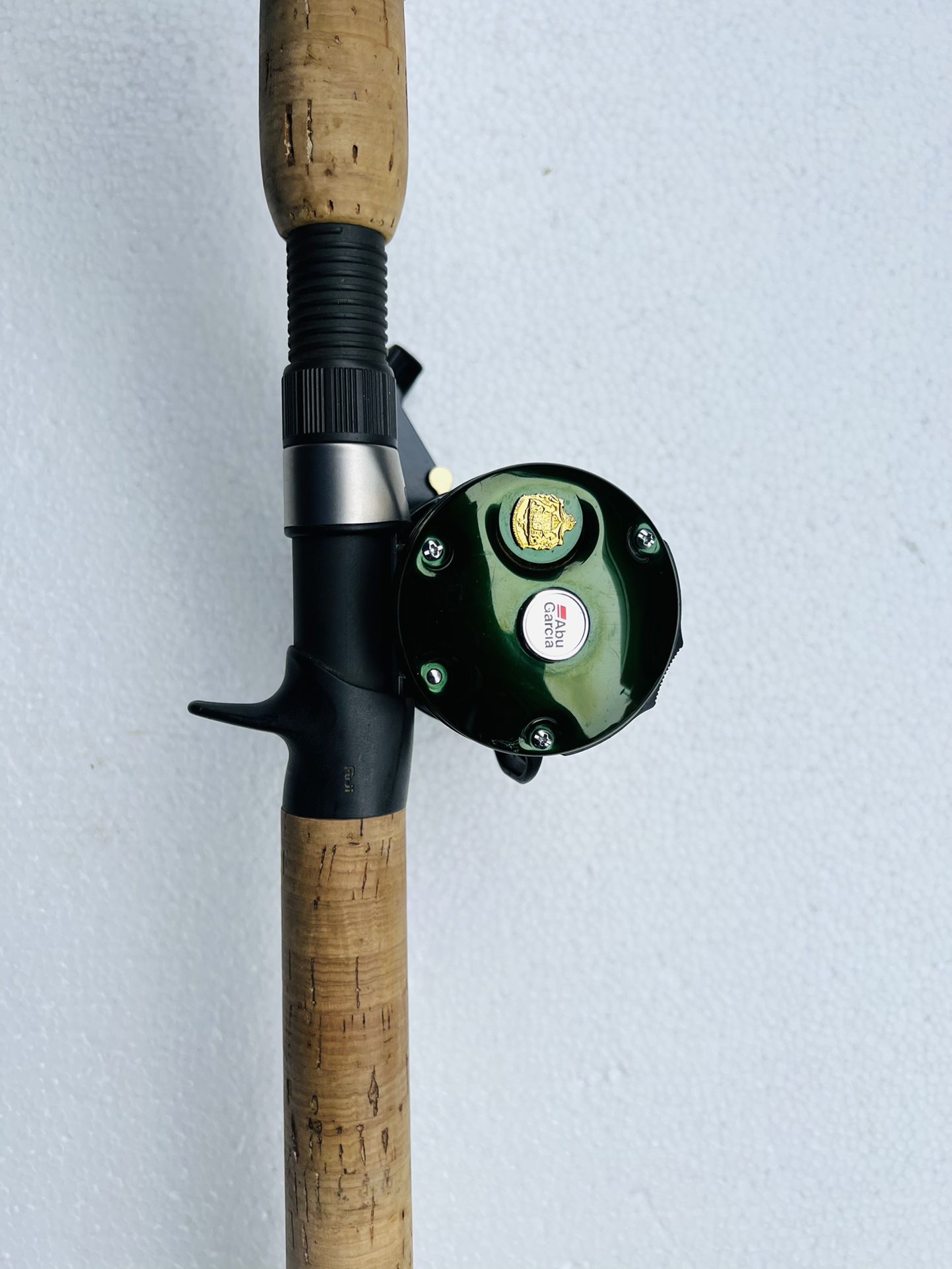 G Loomis Musky Fishing Rod With Ambassadeur Reel for Sale in Glendale  Heights, IL - OfferUp