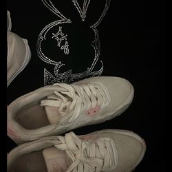 Pink and white Nike Air 7 1/2 woman’s