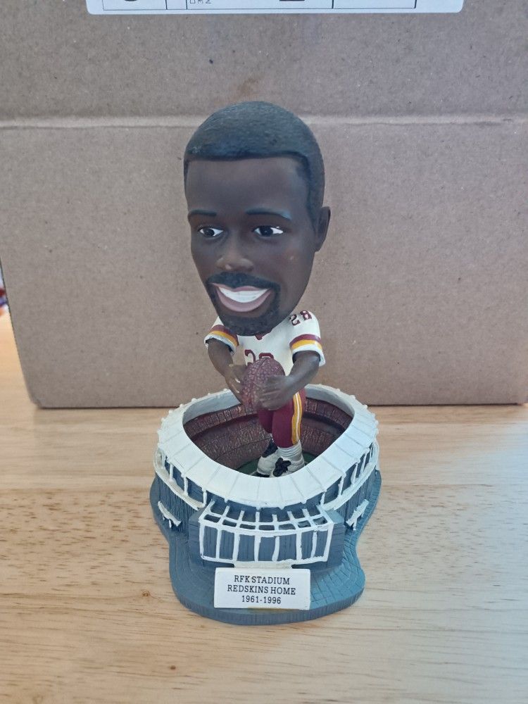 Vintage Darrell Green #28 Redskins McDonalds Bobblehead